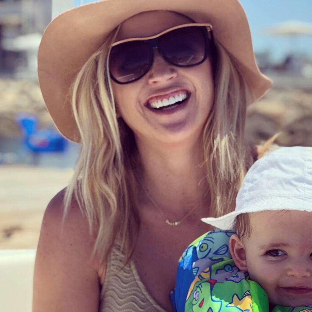 Meet your Posher, Elizabeth